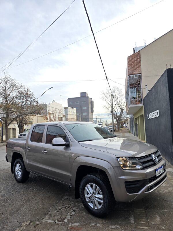 AMAROK TRENDLINE 4X2 140HP - 2024 - Image 3