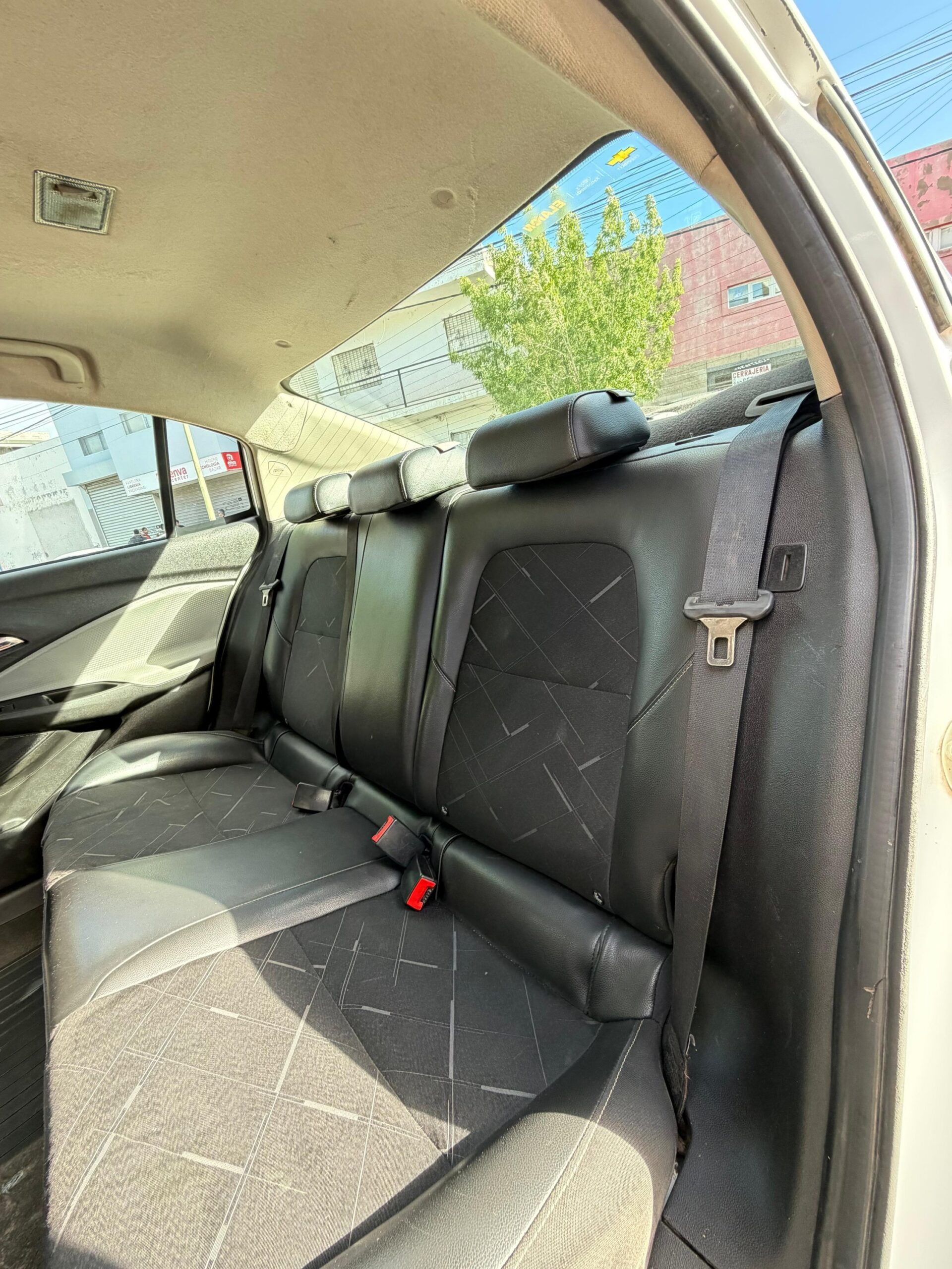 ONIX 1.0T PREMIER - 2020 - Image 5