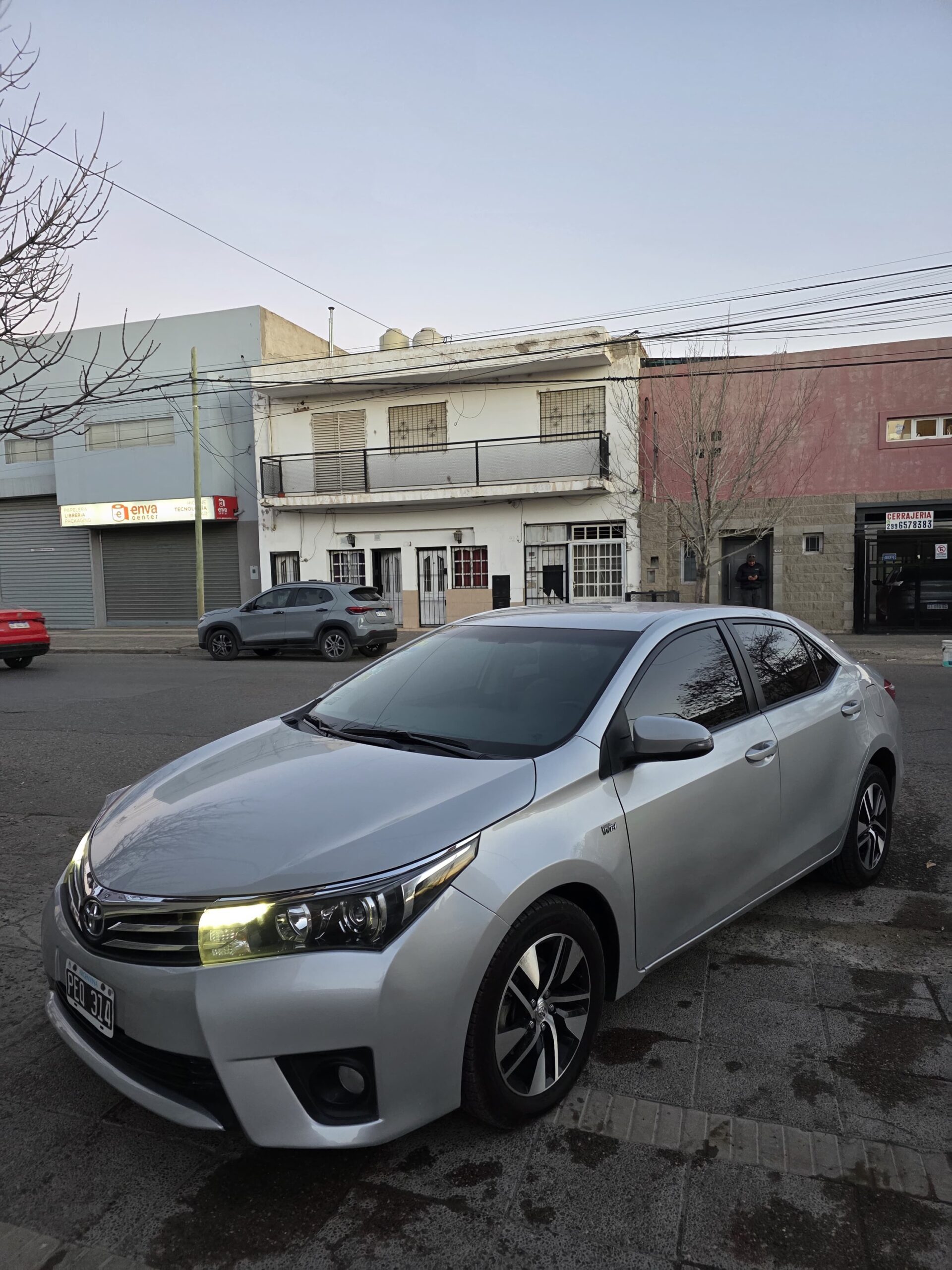 COROLLA XEI 1.8 AUT. - 2015 - Image 4