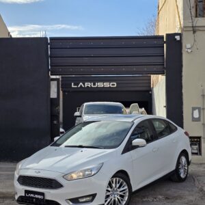 FOCUS SE PLUS POWER 2.0 - 2015